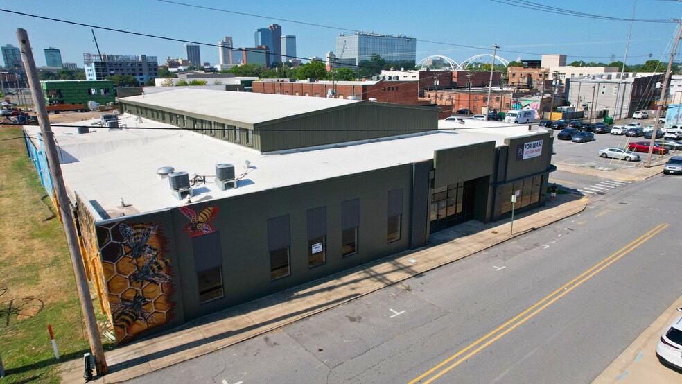 More Photos Of 201 E Broadway St, North Little Rock Freestanding For Lease
