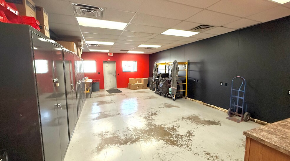 More Photos Of 6300 E Interstate 20, Midland Industrial For Sale