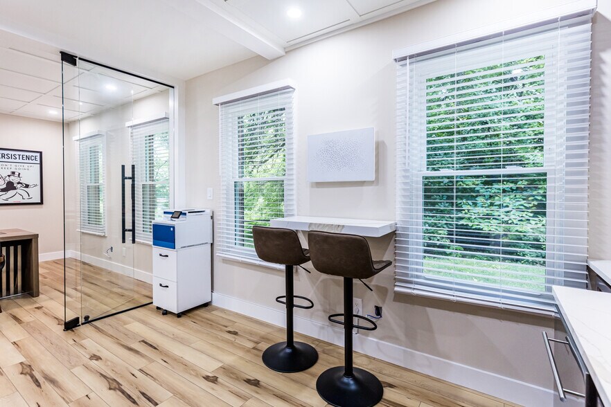 More Photos Of 3450 Ellicott Center Dr, Ellicott City Medical For Lease