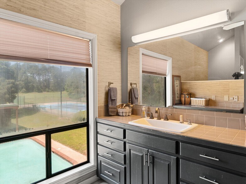 More Photos Of 1173 FM 130, Daingerfield Specialty For Sale