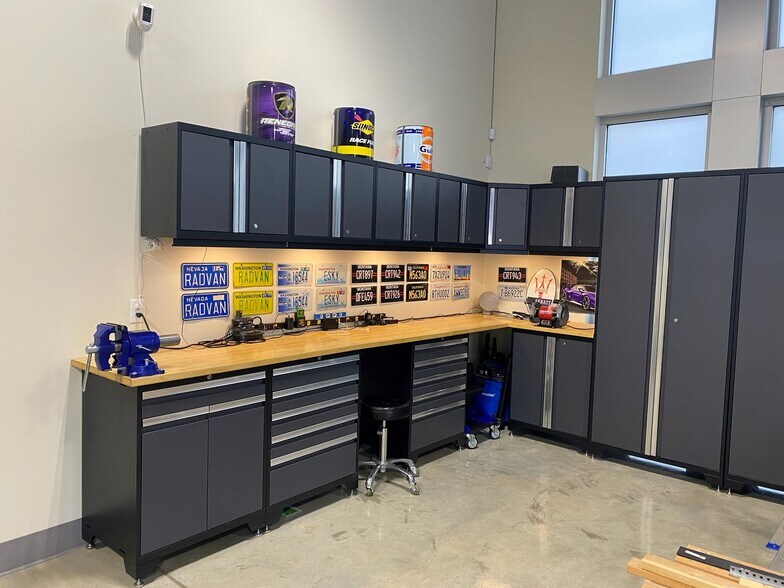 More Photos Of 6101-6151 Pacific St, Rocklin Unknown For Lease