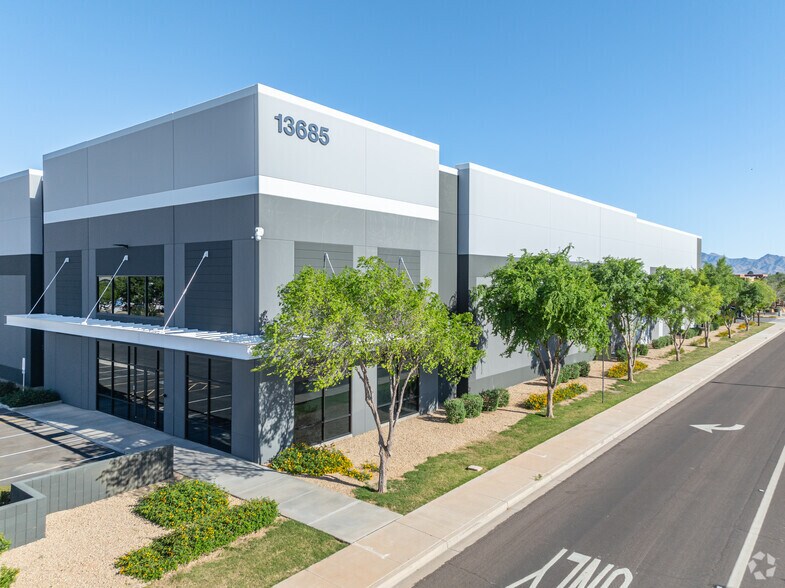 Primary Photo Of 13685 W Test Dr, Goodyear Distribution For Lease