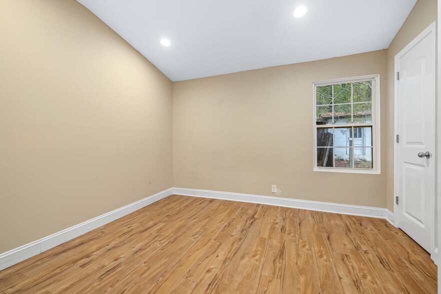 More Photos Of 4407 Winder Hwy, Flowery Branch Land For Sale