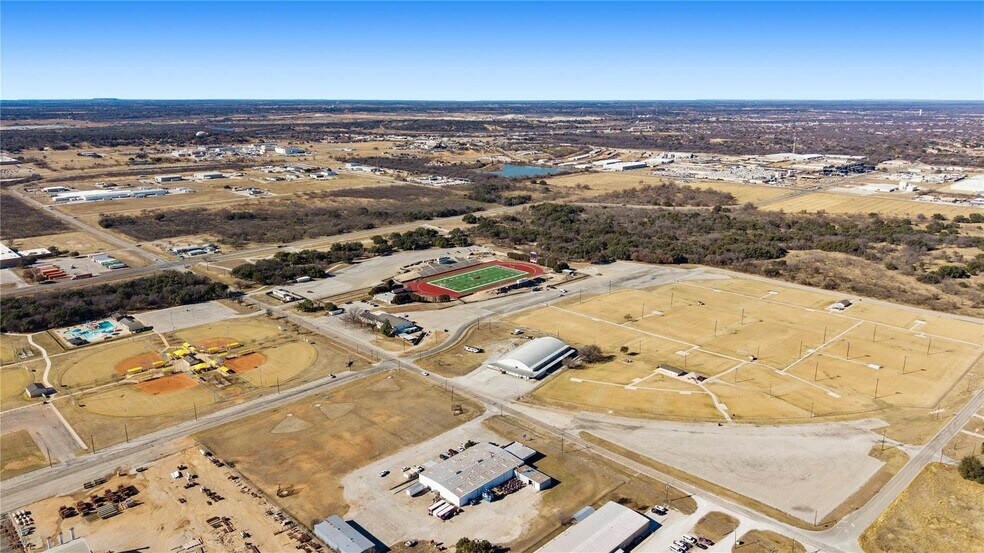 More Photos Of 3300 Milam Dr, Brownwood Industrial For Sale