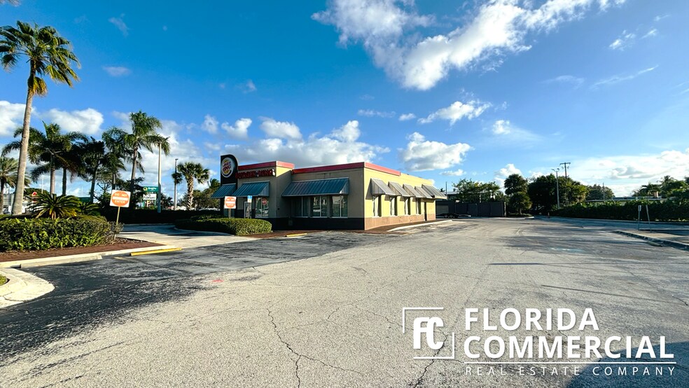 More Photos Of 920 SE Federal Hwy, Stuart Fast Food For Lease