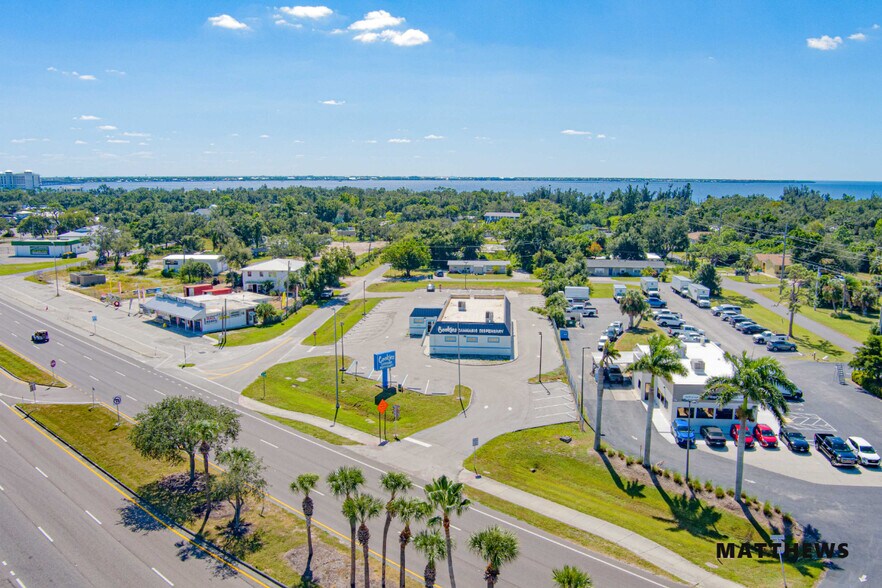 More Photos Of 4535 Tamiami Trl, Port Charlotte Office For Lease