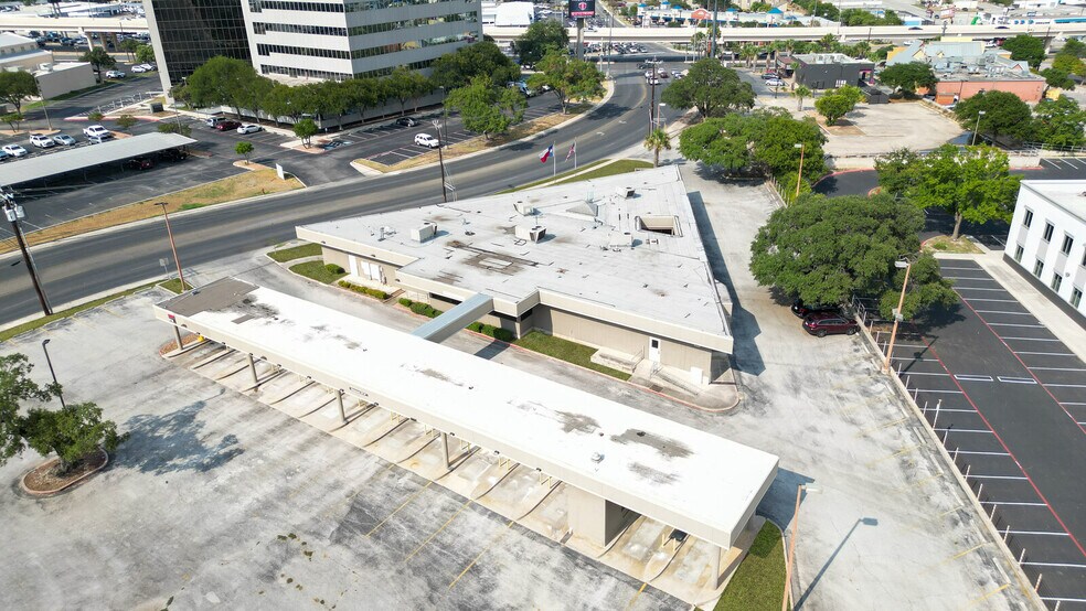 More Photos Of 5404 Wurzbach Rd, San Antonio Medical For Lease