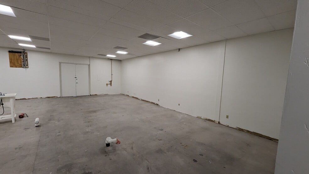 More Photos Of 637 S 48th St, Tempe Unknown For Lease