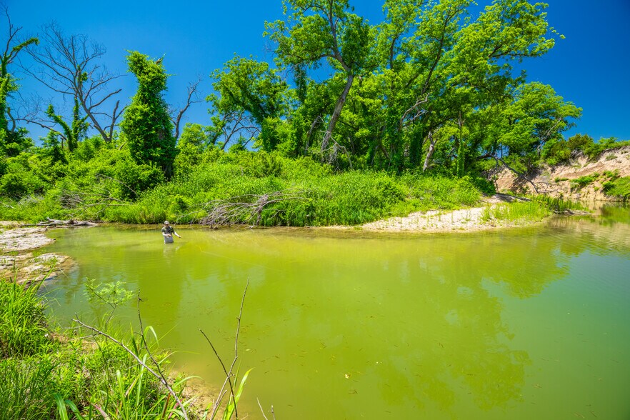 More Photos Of CR 535, Evant Land For Sale