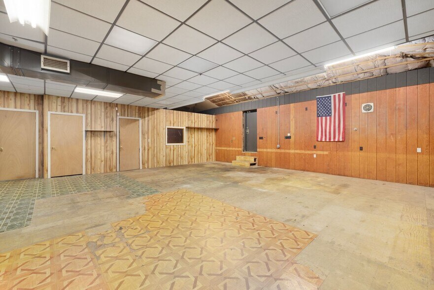 More Photos Of 11 Tenth St, East Providence Warehouse For Sale