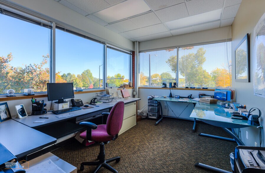 More Photos Of 4041 Hanover Way, Boulder Office For Sale