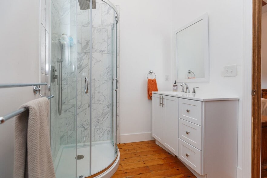 More Photos Of 275 Jenness Pond Rd, Northwood Hotel For Sale