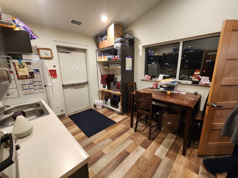 More Photos Of 688 Del Sol Dr, Alamosa Medical For Sale