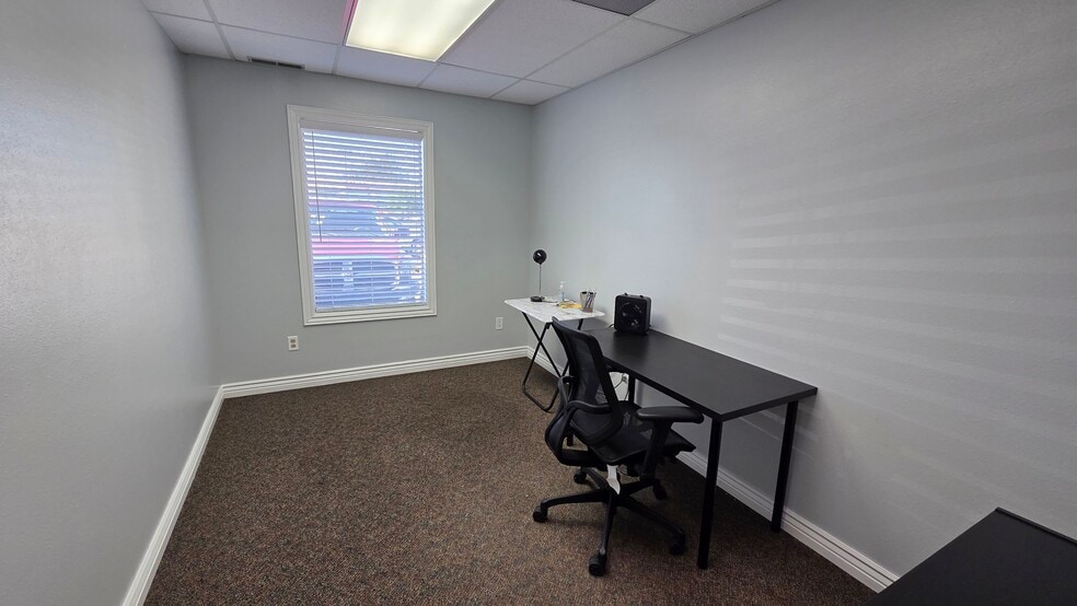 More Photos Of 100 N Woodruff Ave, Idaho Falls Office For Lease
