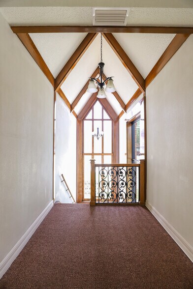 More Photos Of 305 SE 2nd Ave, Gainesville Office For Lease