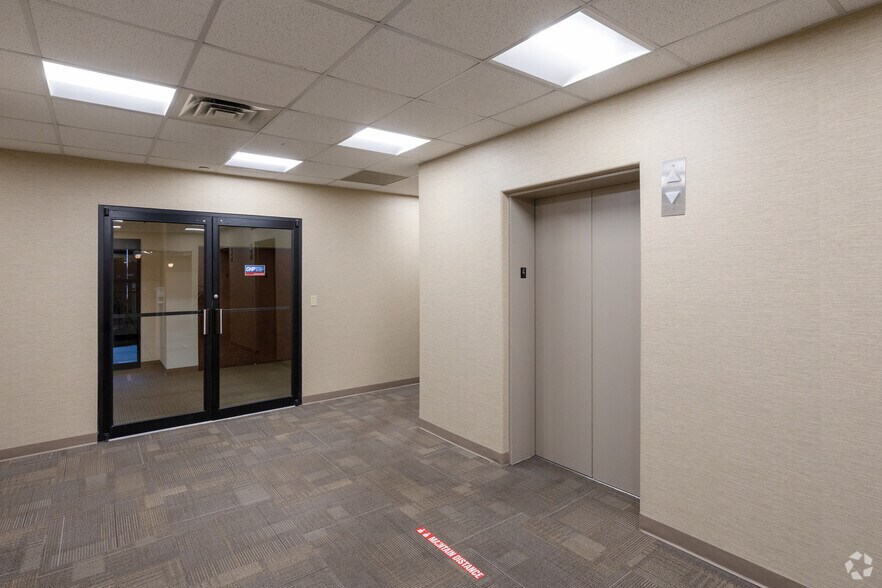 More Photos Of 218 Route 17 N, Rochelle Park Office For Lease