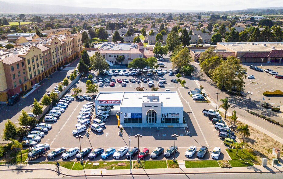 Primary Photo Of 1221 N H St, Lompoc General Retail For Sale