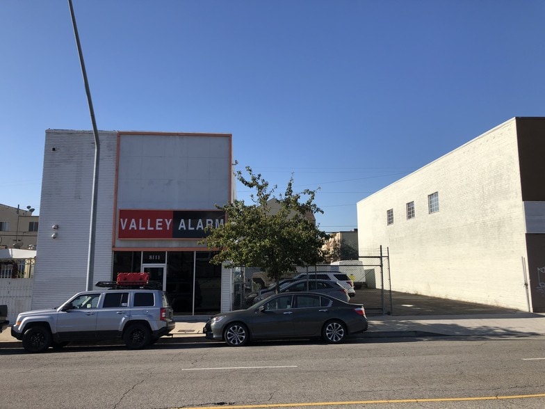 More Photos Of 8111 San Fernando Rd, Sun Valley Research And Development For Sale