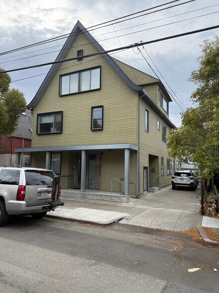 More Photos Of 1010 Grayson St, Berkeley Office Residential For Sale
