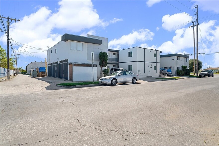 More Photos Of 13406 S Vermont Ave, Gardena Apartments For Sale