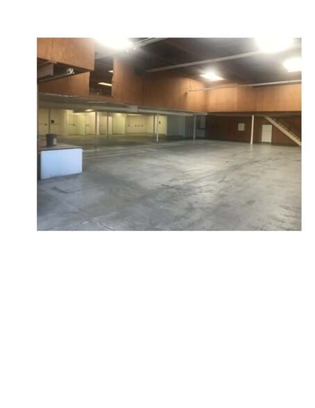 More Photos Of 1111-1119 Hillside Blvd, Daly City Warehouse For Lease