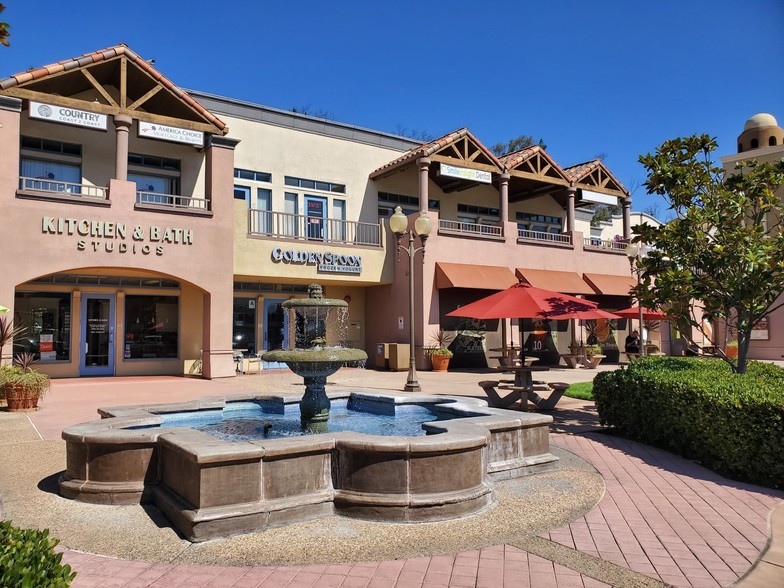 More Photos Of 11808-11868 Rancho Bernardo Rd, San Diego Unknown For Lease