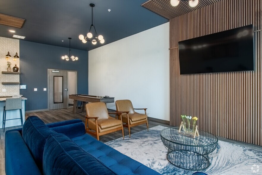 More Photos Of 410 W Verona Ave, Verona Apartments For Lease