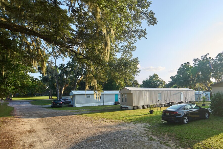 More Photos Of 4908 Durant Rd, Dover Manufactured Housing Mobile Home Park For Sale