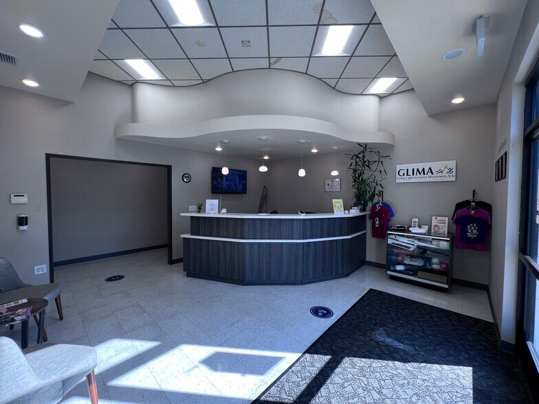 More Photos Of 1220 W 9th St, Upland Service For Sale