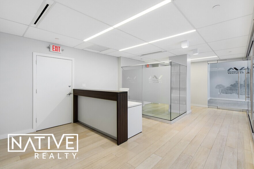 More Photos Of 2455 E Sunrise Blvd, Fort Lauderdale Loft Creative Space For Lease