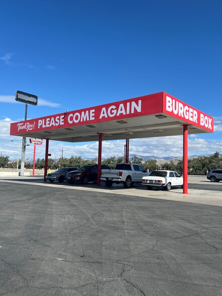 Primary Photo Of 81201 Indio Blvd, Indio Service Station For Sale