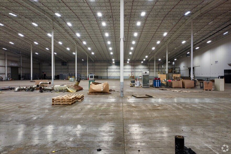 More Photos Of 175 Mehler Ln, Martinsville Manufacturing For Sale