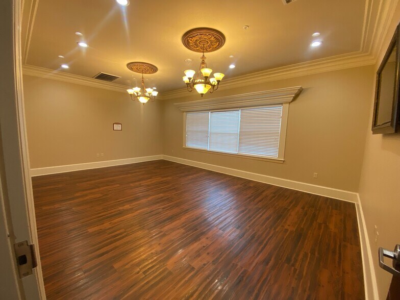 More Photos Of 104 Mbl Bank Dr, Minden Assisted Living For Sale