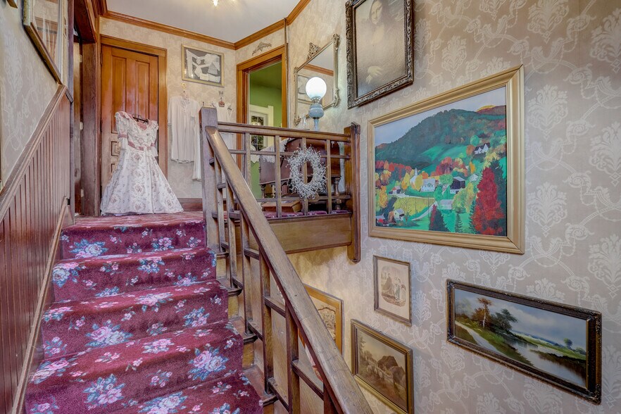 More Photos Of 3209 W Wells St, Milwaukee Hospitality For Sale