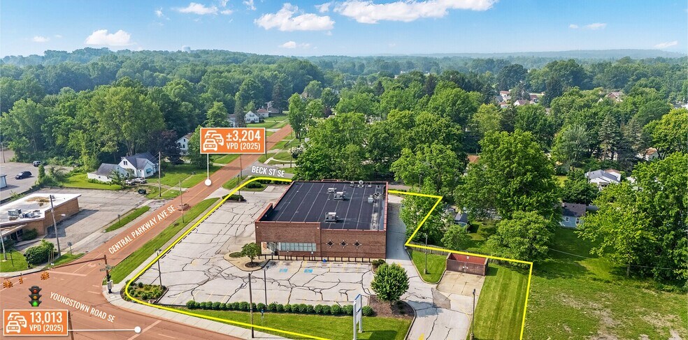 More Photos Of 2840 Youngstown Rd SE, Warren Drugstore For Sale