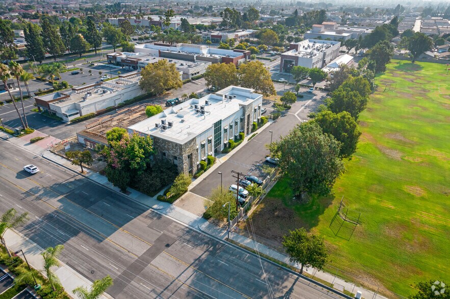 More Photos Of 19112 Gridley Rd, Cerritos Loft Creative Space For Lease