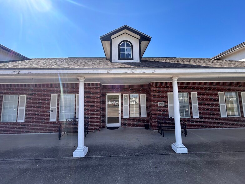 Primary Photo Of 2527 Highway 361, Ingleside Office For Lease