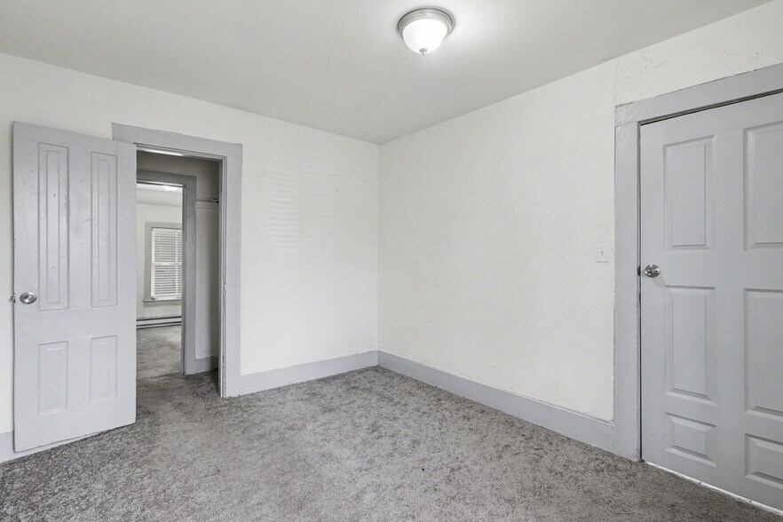 More Photos Of 2201 W Pikes Peak Ave, Colorado Springs Multifamily For Sale