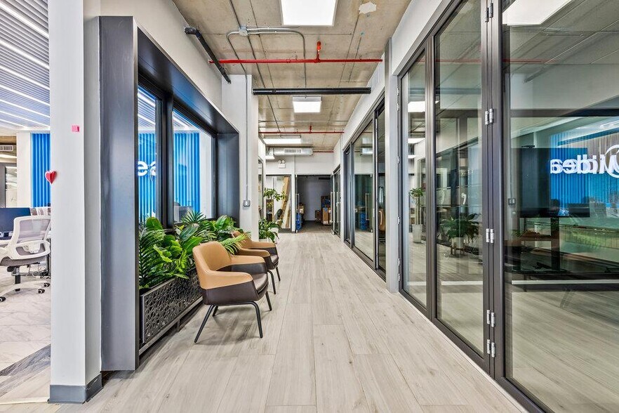 More Photos Of 15815 Union Tpke, Flushing Storefront Retail Office For Sale