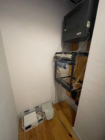 More Photos Of 305-311 W 57th St, New York Apartments For Lease