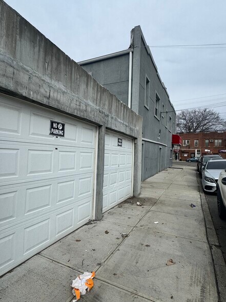 More Photos Of 20020 Linden Blvd, Saint Albans Storefront Retail Residential For Sale