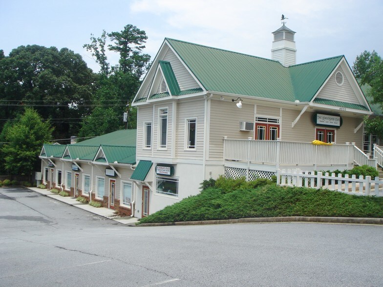 More Photos Of 4600 Rockbridge Rd, Stone Mountain Storefront Retail Office For Lease