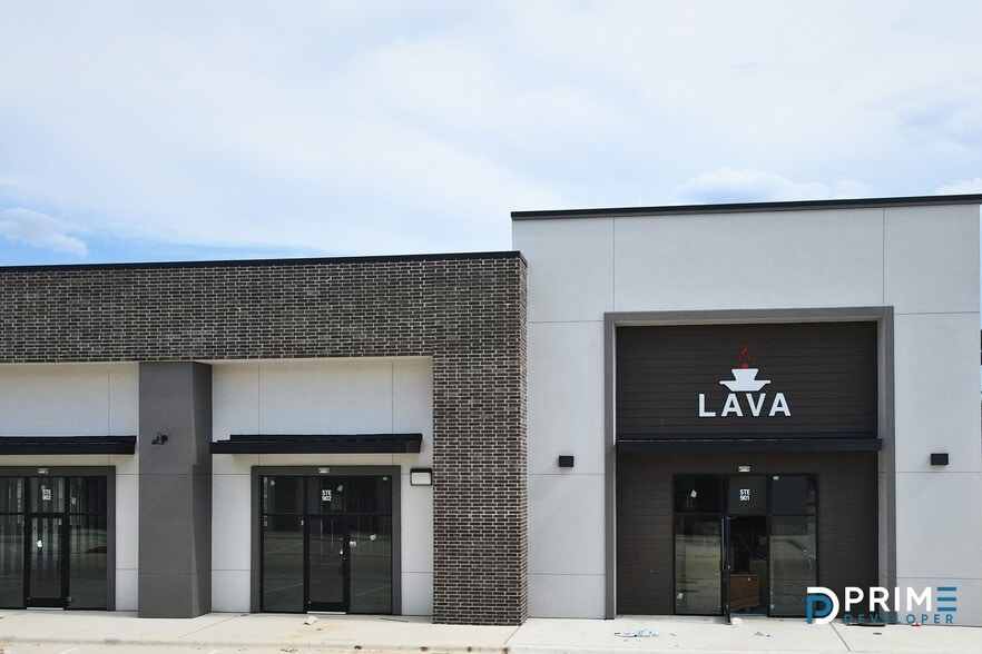 More Photos Of 14300 Ronald W Reagan Blvd, Cedar Park Storefront For Sale