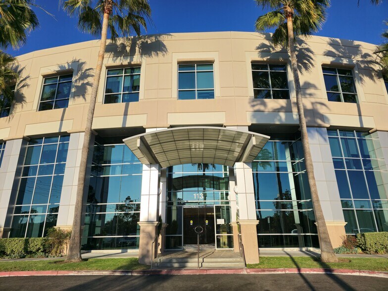 More Photos Of 113 Waterworks Way, Irvine Medical For Lease