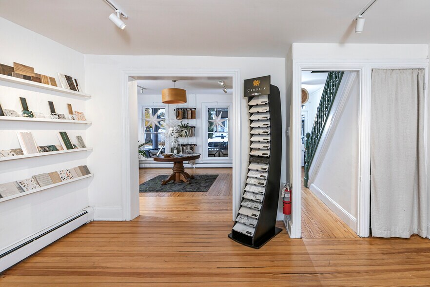 More Photos Of 67 Bridge St, Lambertville Storefront For Sale