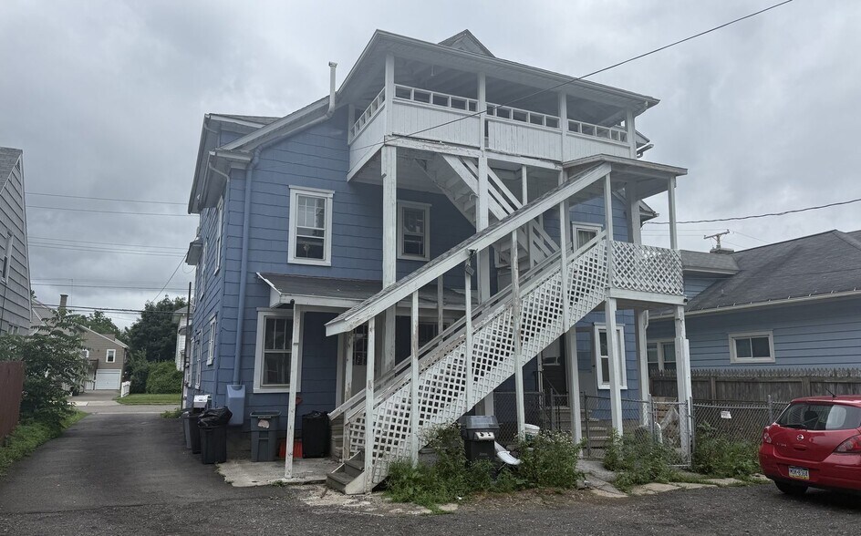 More Photos Of 412 Adams Ave, Endicott Apartments For Sale