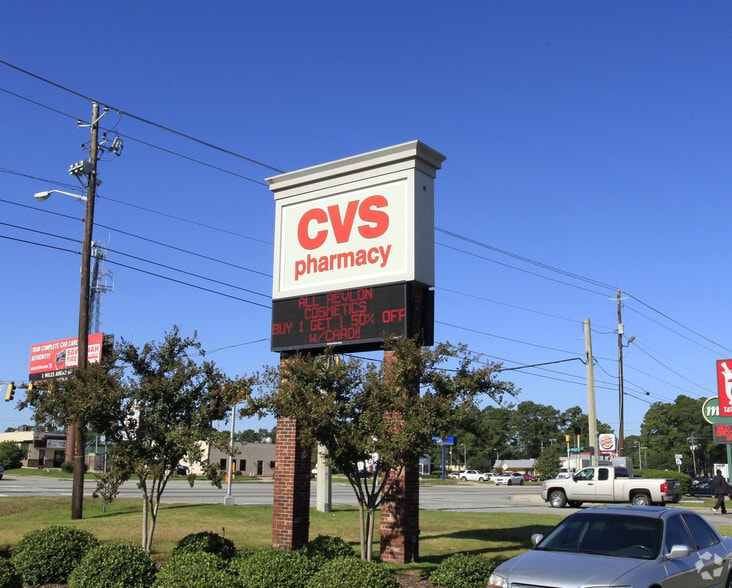 More Photos Of 100 Minis Ave, Savannah Drugstore For Sale