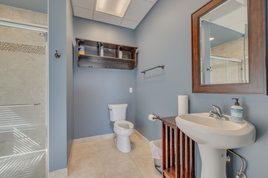 More Photos Of 1314 S Fort Harrison Ave, Clearwater Office For Sale