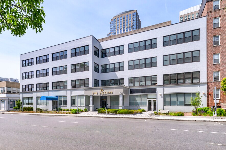 Primary Photo Of 7-11 S Broadway, White Plains Office For Lease