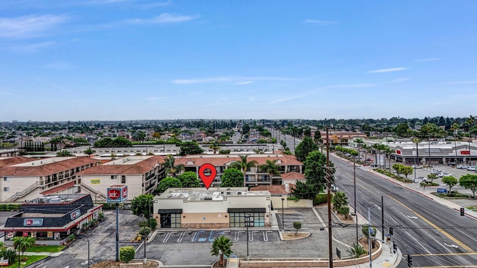 More Photos Of 6012 Edinger Ave, Huntington Beach Freestanding For Sale